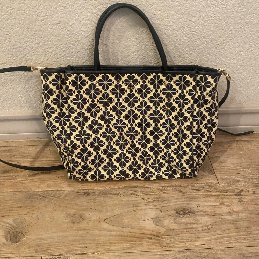 Kate Spade Navy and Cream Tote Bag - Picture 1 of 4